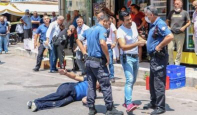Antalya’da aranan şüpheli, iki polisi bıçakla yaraladı