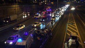 İstanbul’da ‘makas’lı zincirleme kaza: Yaralılar var