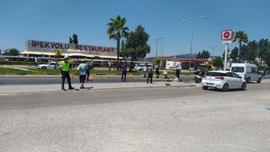İzmir’de feci kaza: 1 ölü, 2 polis memuru yaralı!