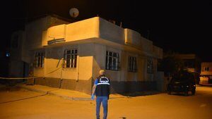 Adana’da müstakil eve ses bombalı saldırı
