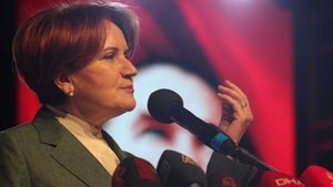 Akşener’den Davutoğlu’na ziyaret