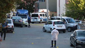 Zonguldak’ta ev ve araçlar kurşunlandı