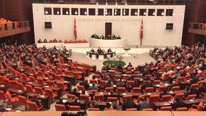 Meclis yeni yasama dönemi için toplandı