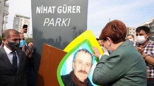 Meral Akşener gözyaşlarına boğuldu