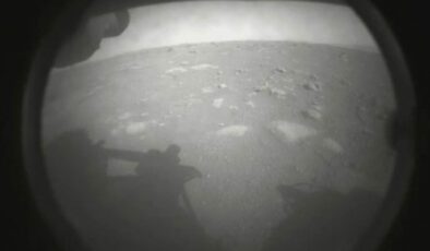 NASA, Perseverance’nin Mars’a iniş anına ait görüntüleri yayınladı