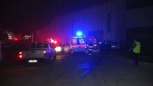 Bursa’da fabrika yangını: 6 işçi dumandan etkilendi
