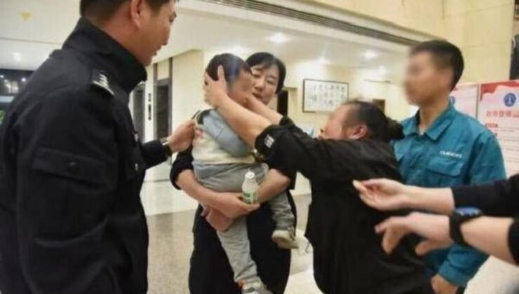 Çinli baba 2 yaşındaki oğlunu 202 bin TL’ye sattı! Sebebi adeta saç baş yoldurdu