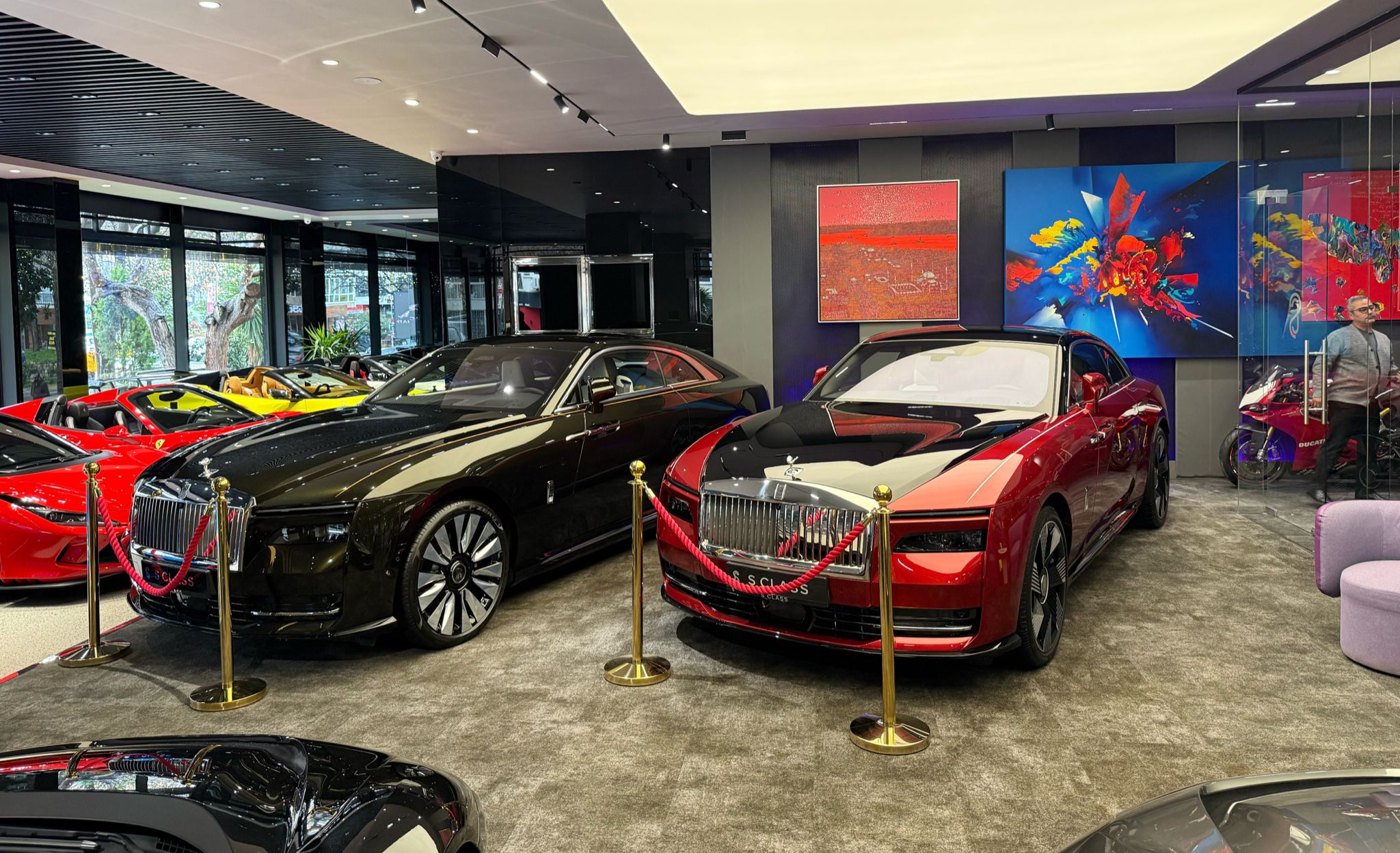 S Class Otomotiv: Bağdat Caddesi’nde Fark Yaratan Lüks Deneyimi